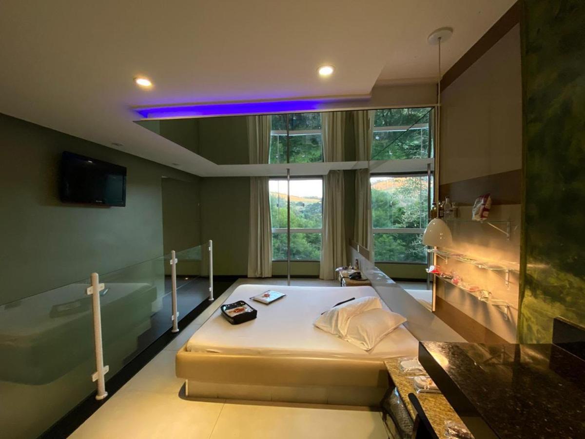 Motel Cequisabe (Adults Only) Жуїз-ді-Фора Екстер'єр фото